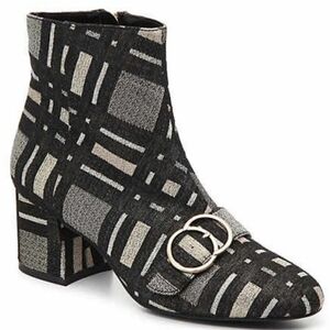 BLEECKER & BOND Lacey Mettalic Plaid Ankle Boots Booties 6.5.